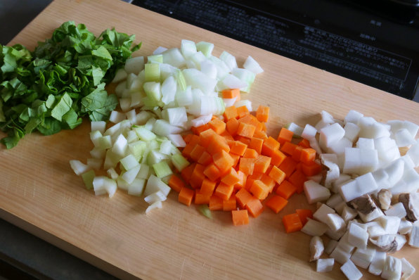 野菜たっぷりミネストローネの作り方1